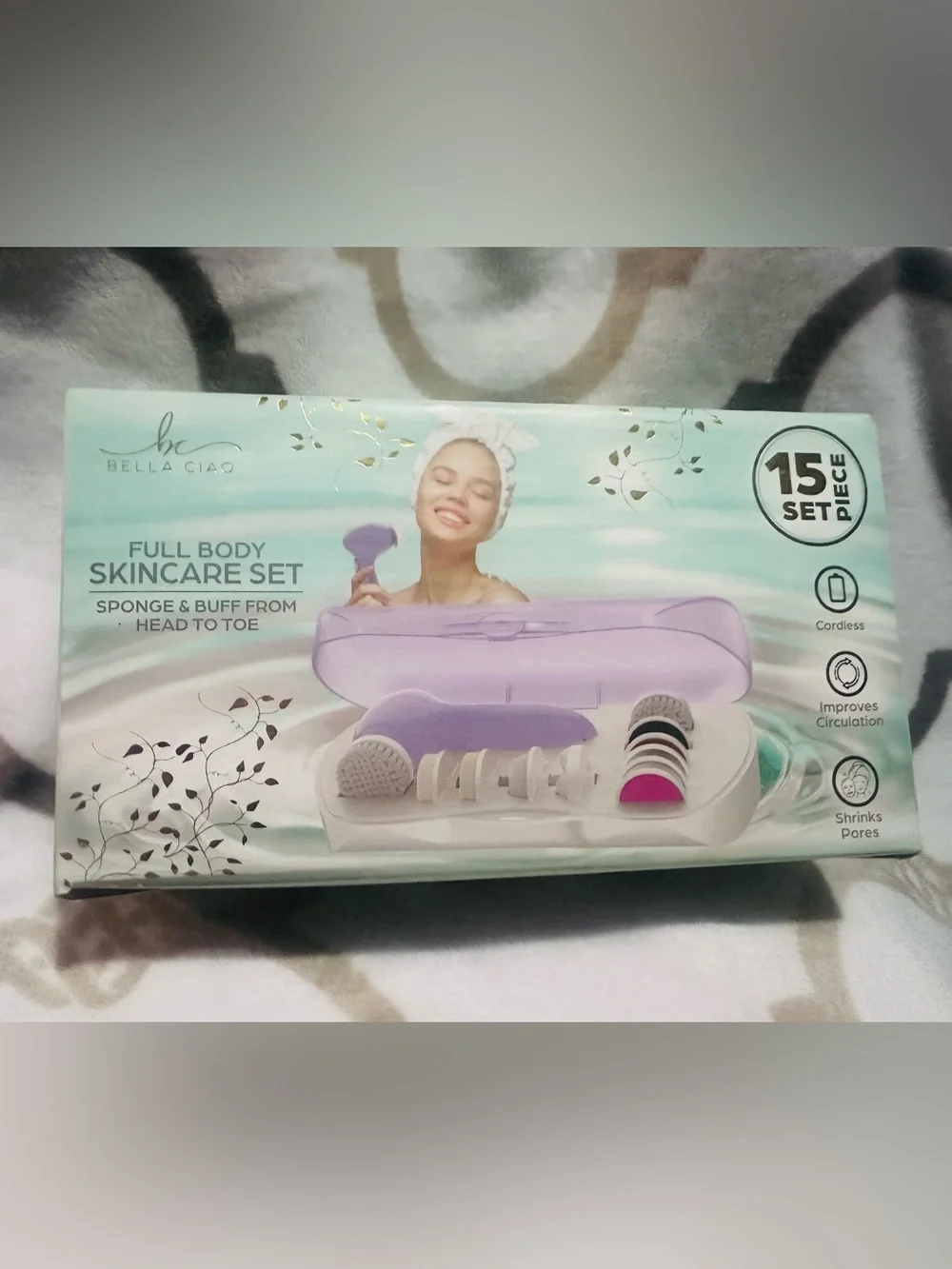 Bella Ciao✨💜💚🤍 Full Body Skincare Brush Set — 15-Piece Spa Kit